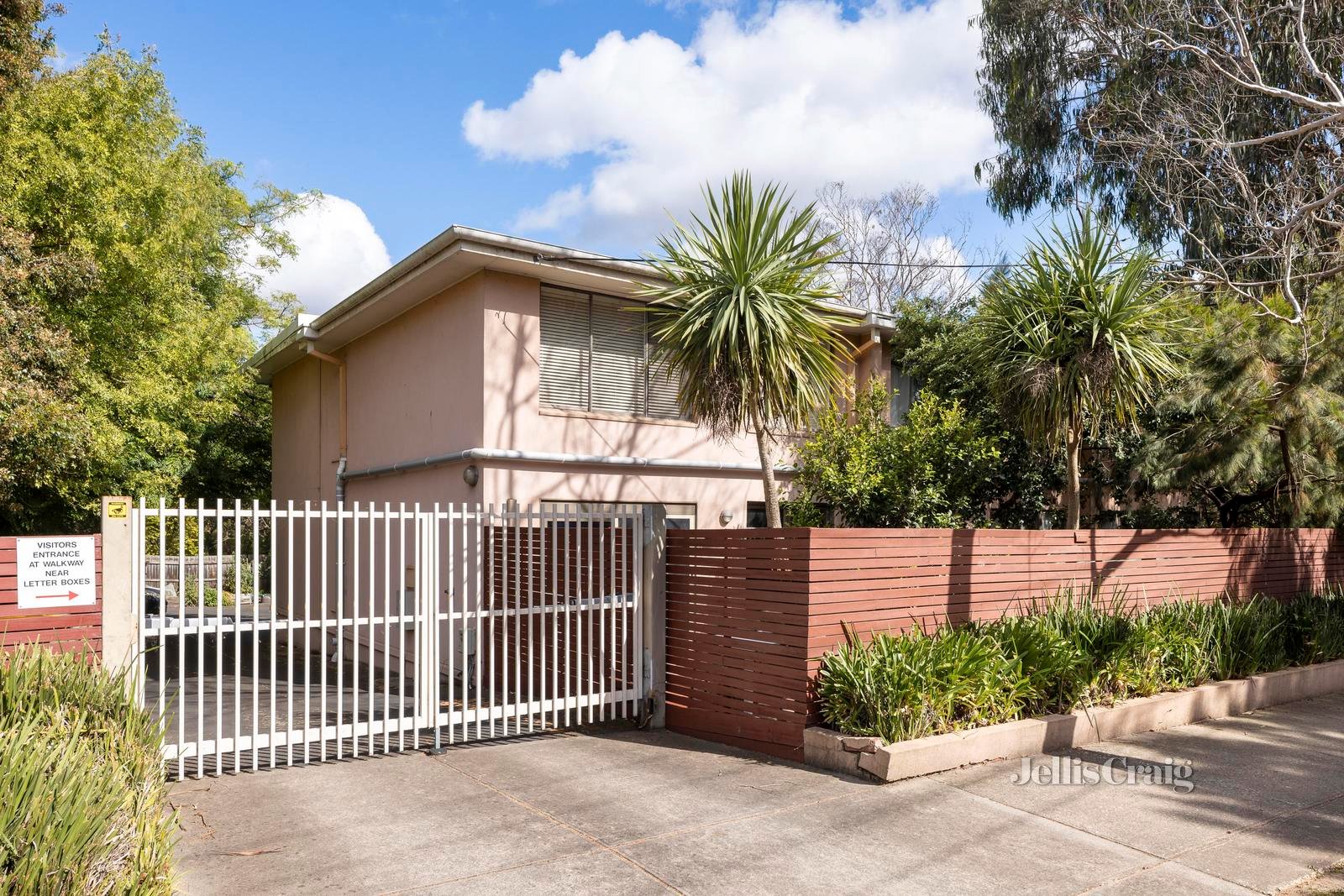 8/30 Strettle Street, Thornbury image 8