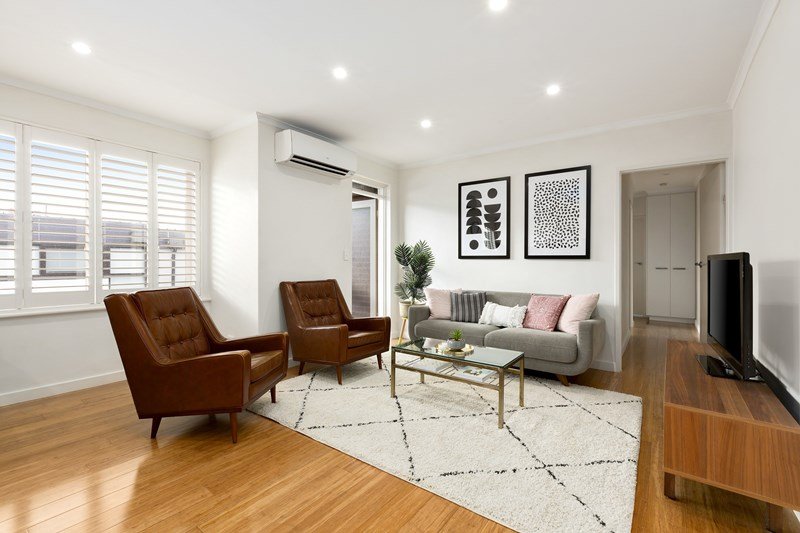 Property Gallery Thumbnail 3