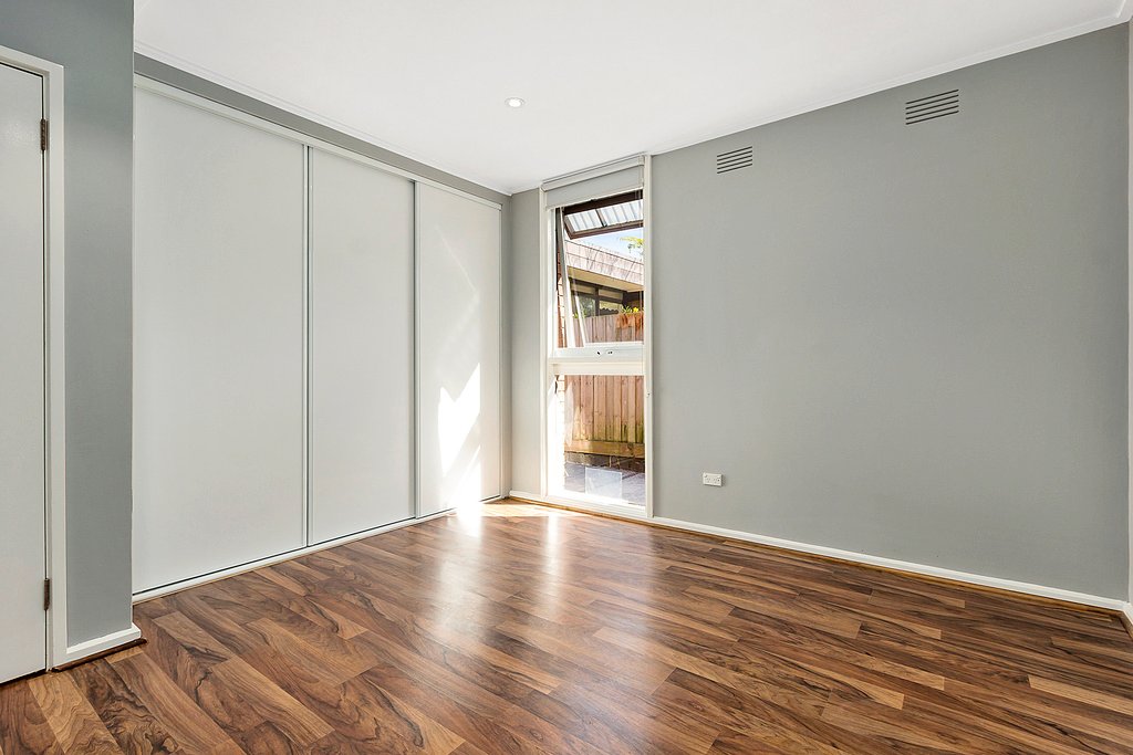 8/309 Barkers Road, Kew image 4