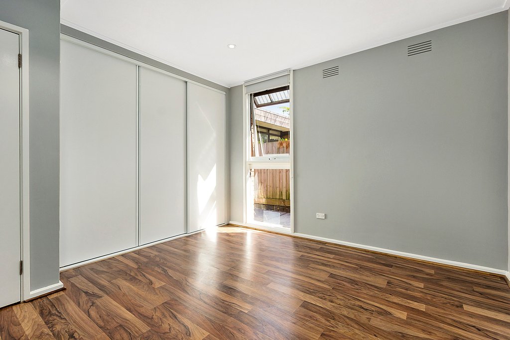 8/309 Barkers Road, Kew image 4