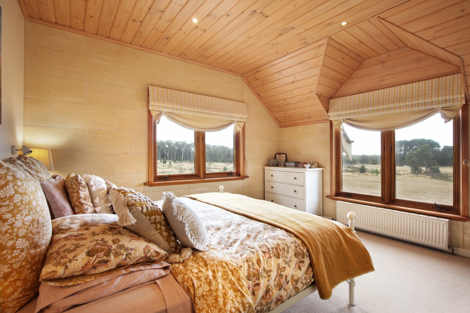 Property Gallery Thumbnail 16