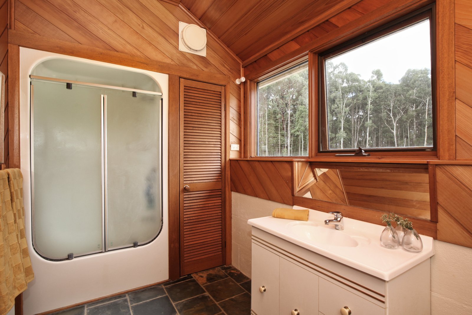 Property Gallery Thumbnail 21
