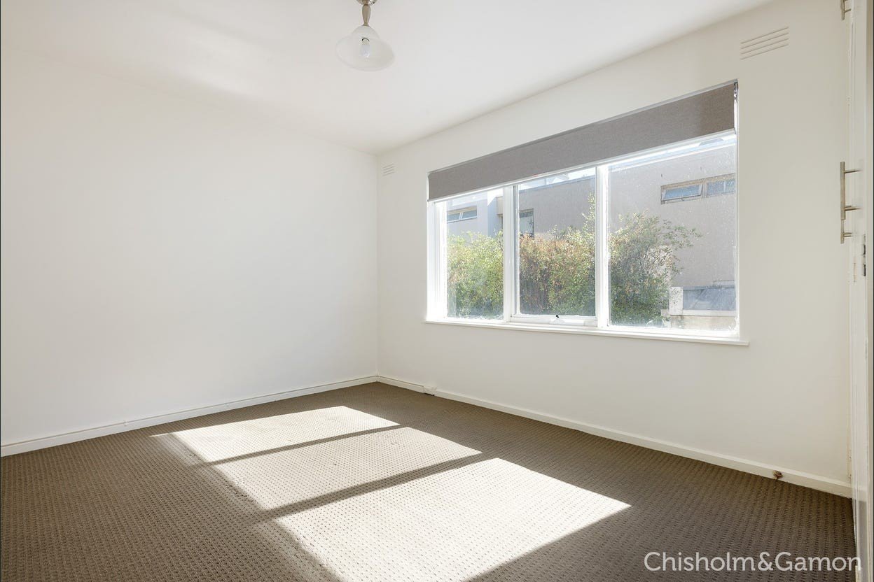 8/31 Selwyn Avenue, Elwood image 3