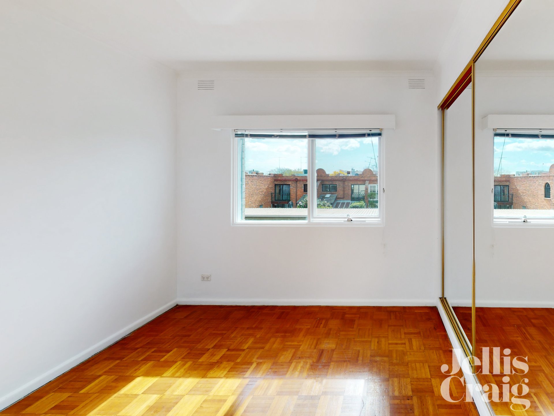8/311 Auburn Road, Hawthorn image 6