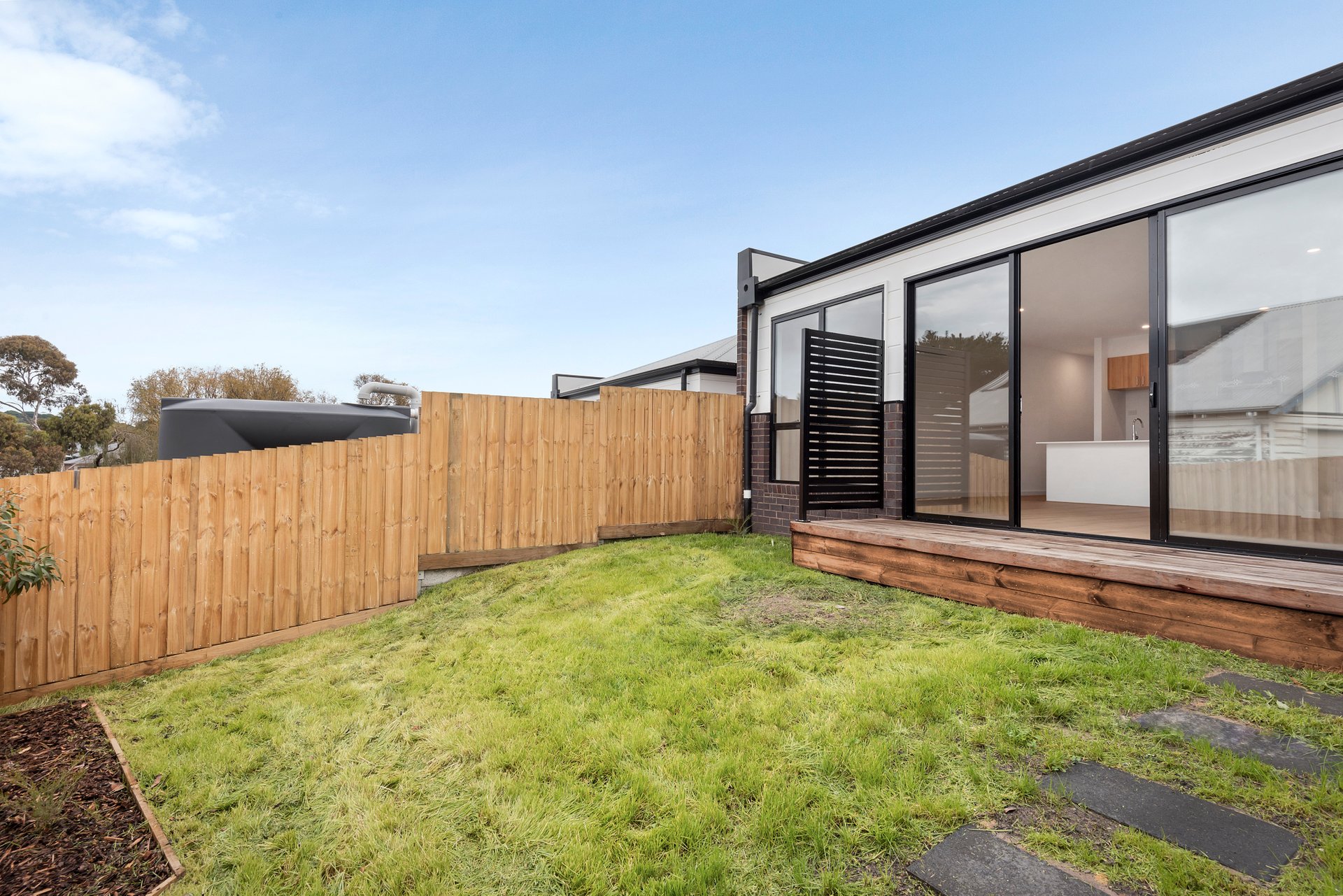 Property Gallery Thumbnail 7
