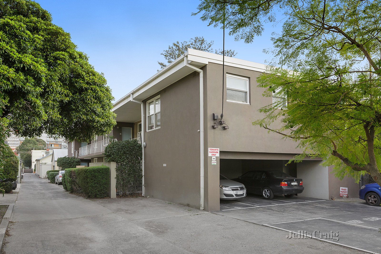 8/32 Liddiard Street, Hawthorn image 5