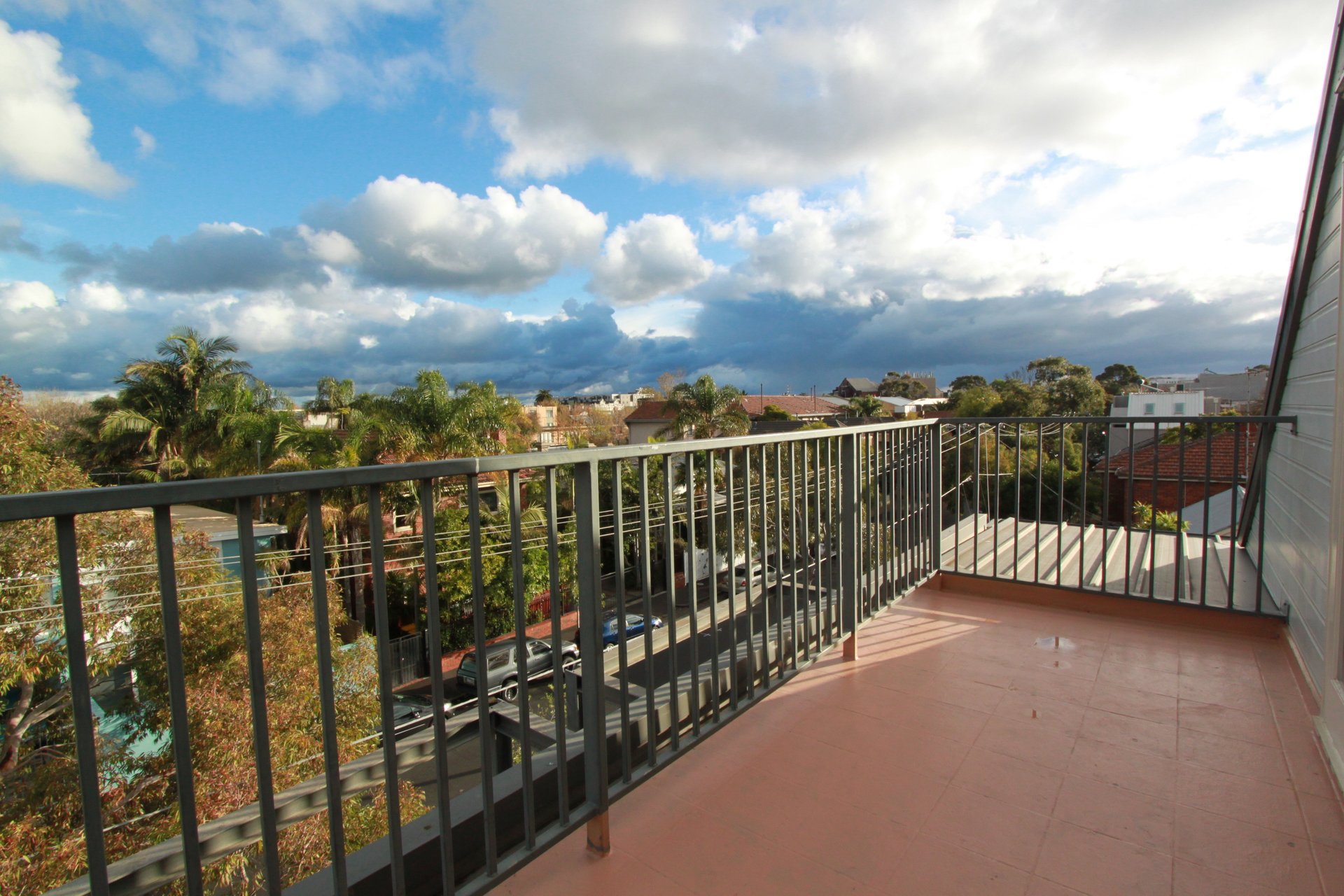 Property Gallery Thumbnail 7
