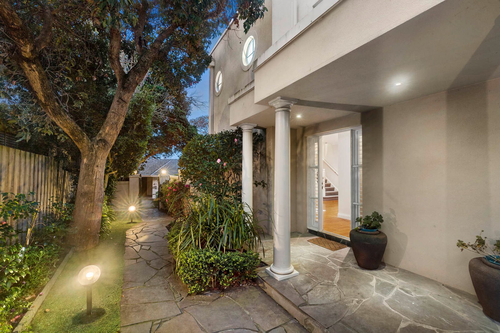 Property Gallery - Main Image