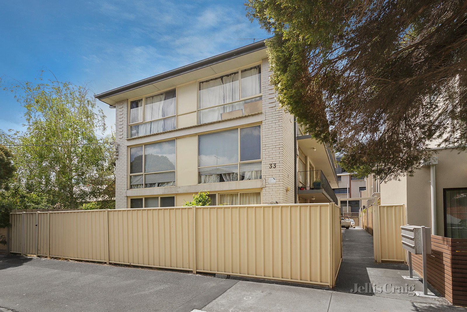 8/33 Davison Street, Richmond image 5