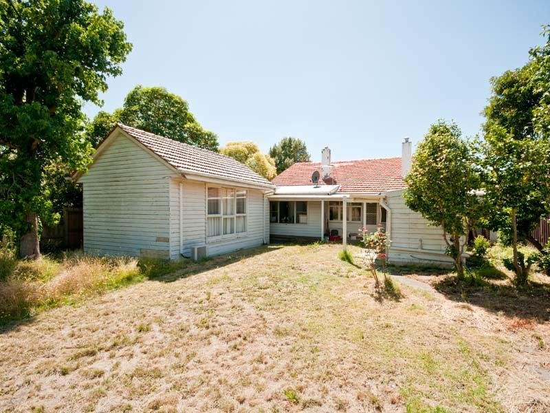 833 Station Street, Box Hill North image 5