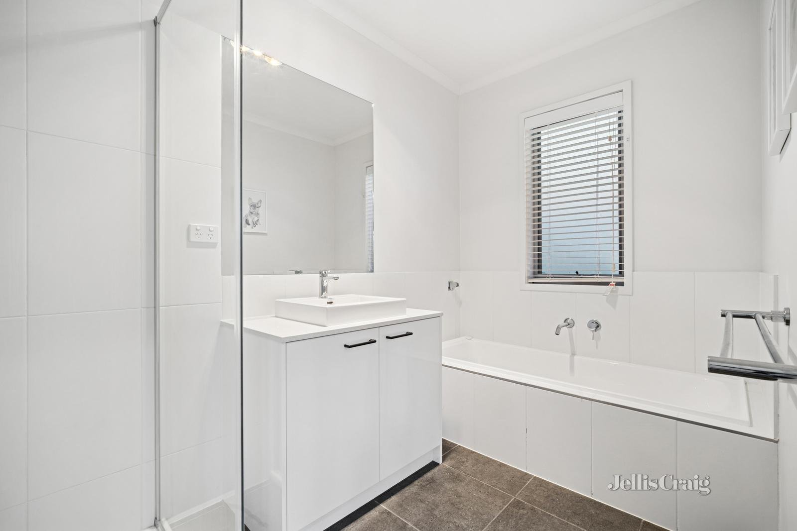 8/33 Tremain Drive, Lucas image 11