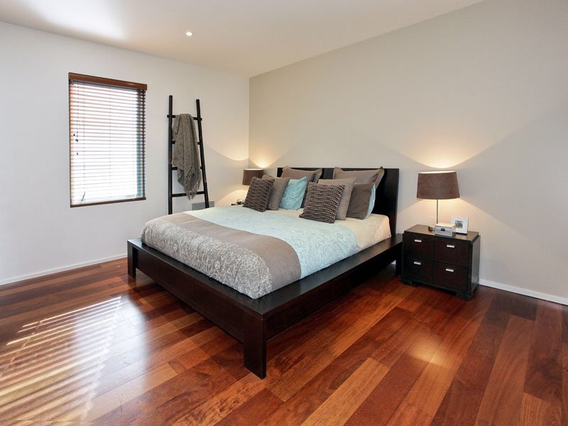 833/1 Esplanade West, Port Melbourne image 3