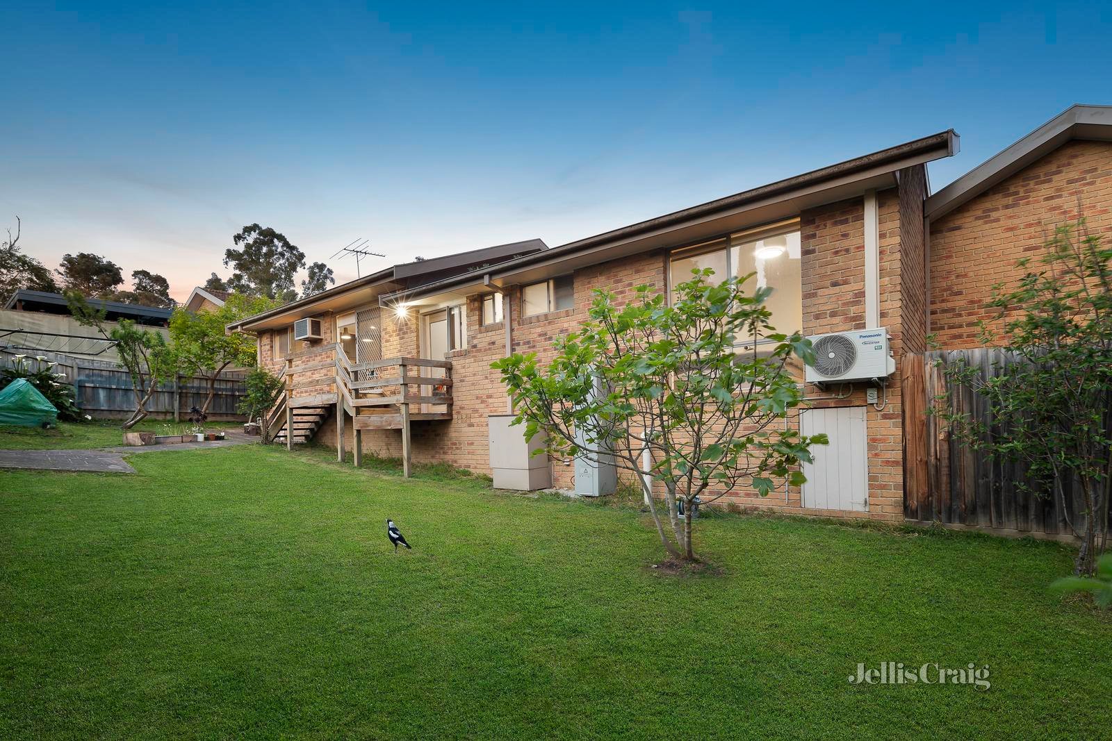 8/34 Bowen Road, Doncaster East image 10