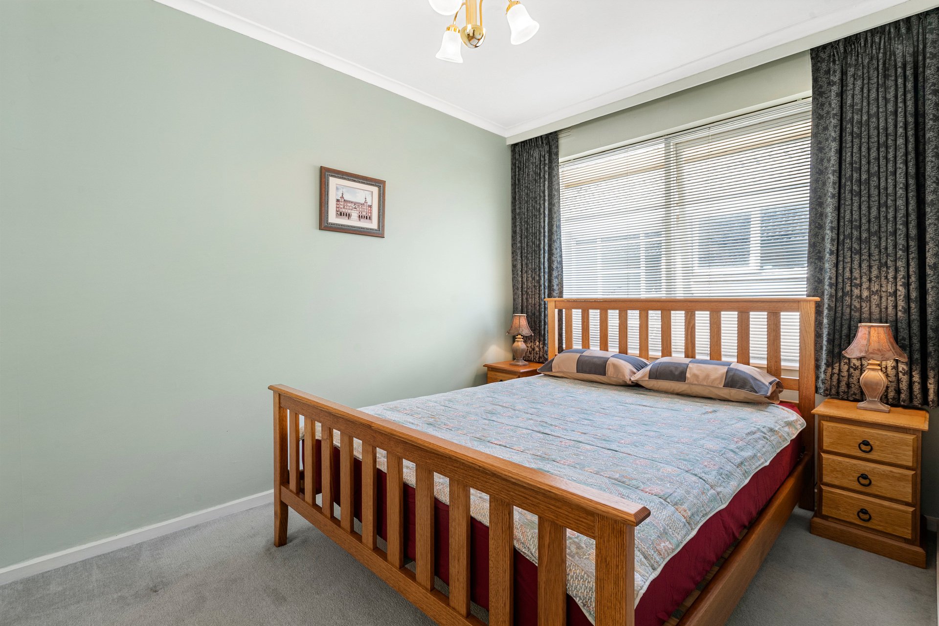 Property Gallery Thumbnail 8