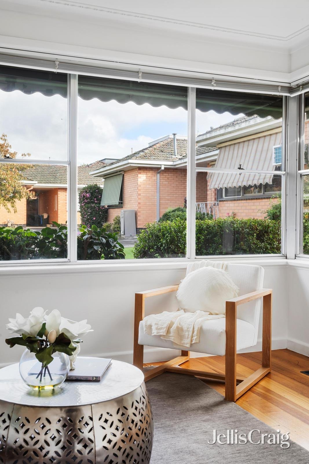 8/35 Weir Street, Balwyn image 4