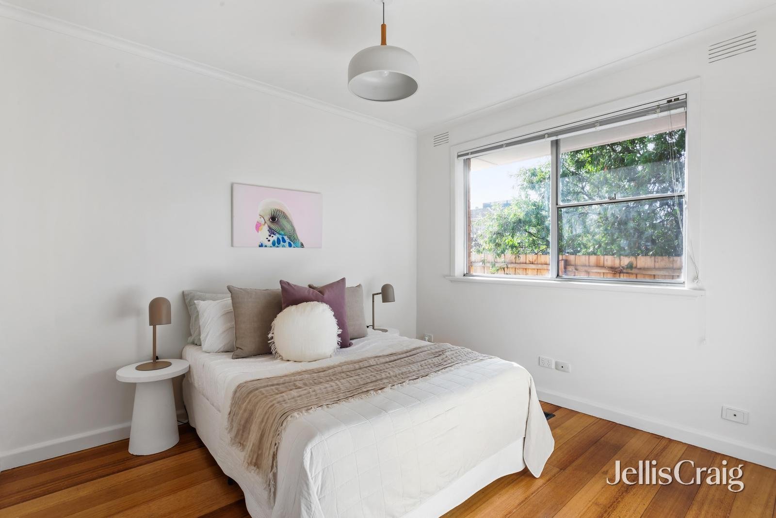 8/35 Weir Street, Balwyn image 8