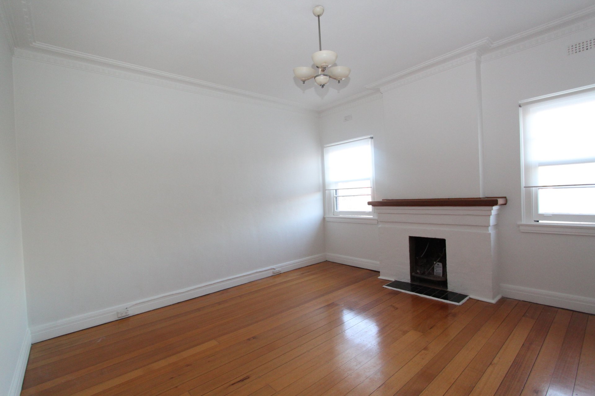 Property Gallery Thumbnail 5