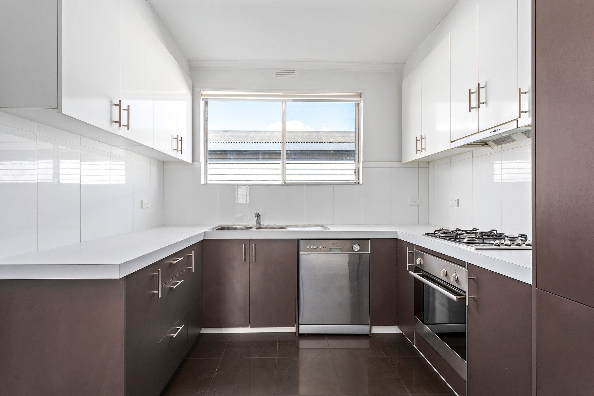 Property Gallery Thumbnail 2