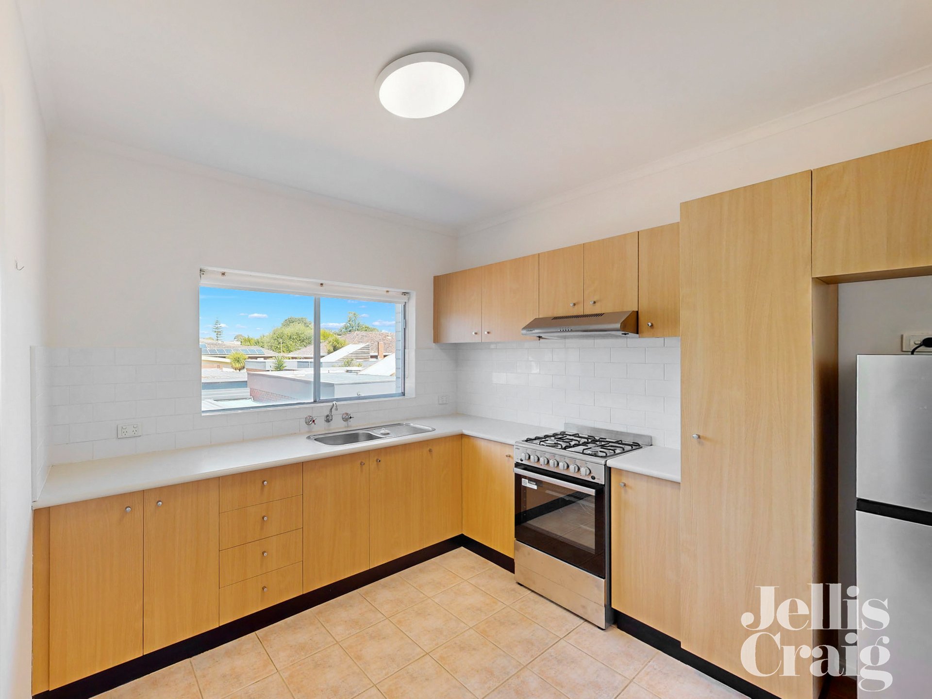 8/36 Railway Parade, Murrumbeena image 7
