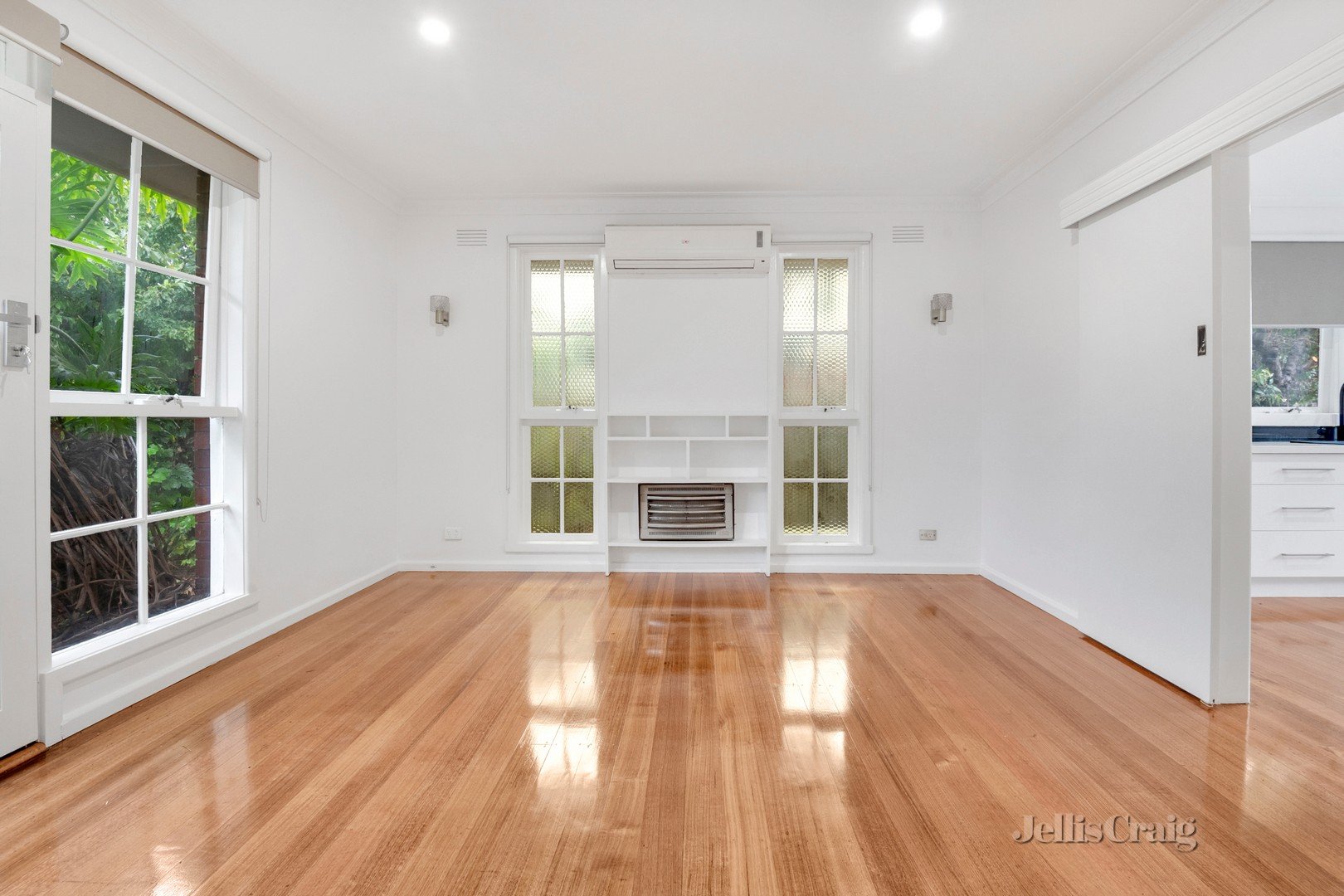 8/37 Blyth Street, Brunswick image 1