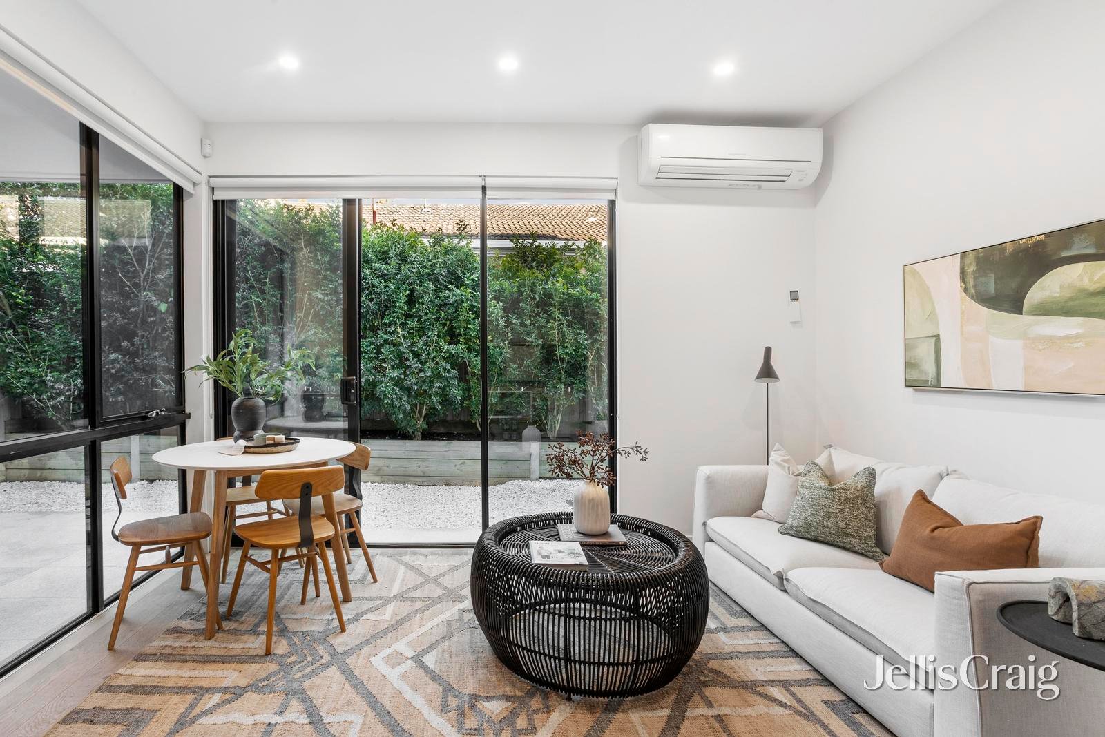 8/37 Moonya Road, Carnegie image 3