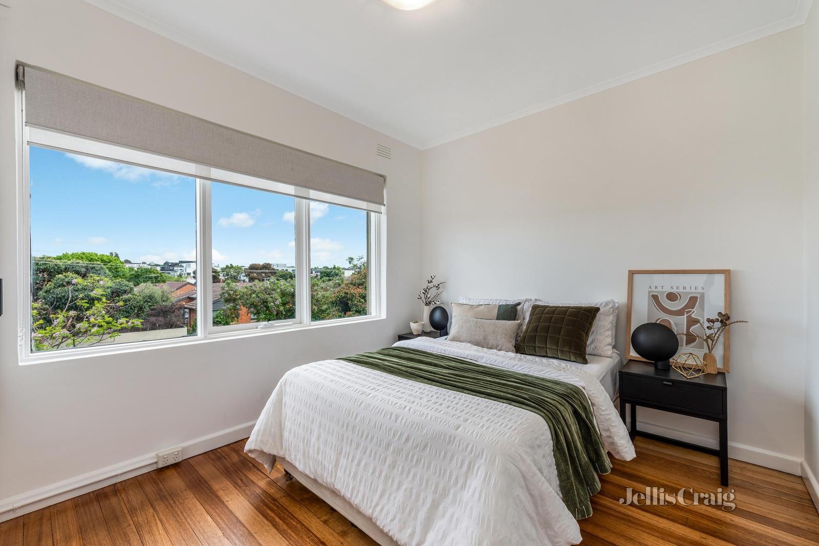8/38 Edgar Street, Glen Iris image 5