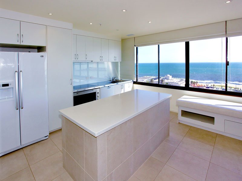83/8 The Esplanade, St Kilda image 3
