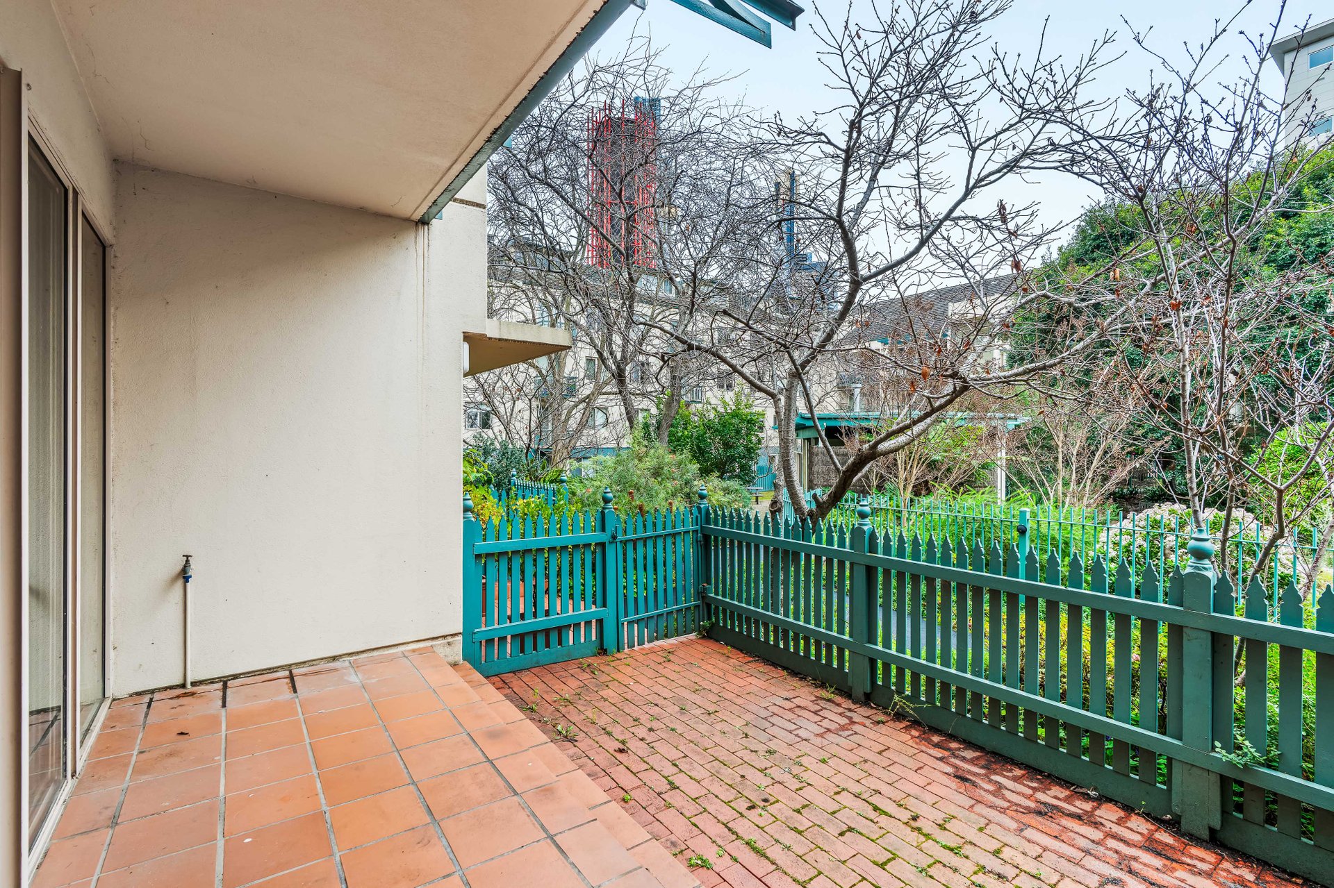 8/38 Wells Street, Southbank image 9