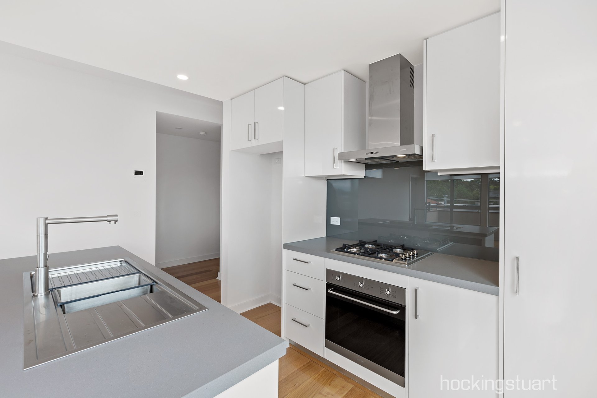 8/39 Barnsbury Road, Deepdene image 5