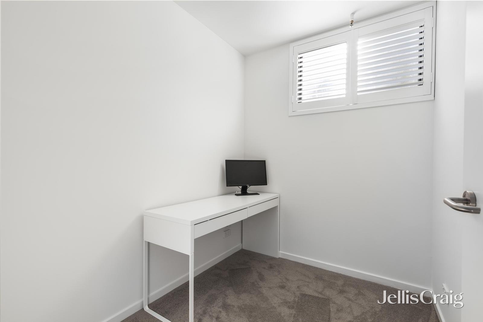 8/39 Kooyong Road, Armadale image 9