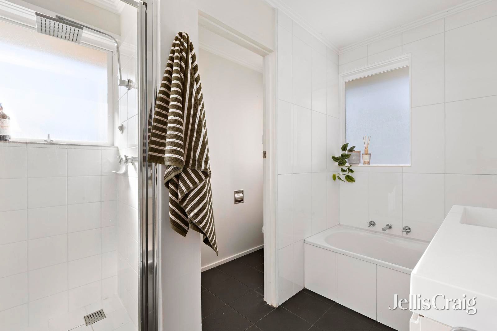 8/39 Maribyrnong Road, Ascot&nbsp;Vale image 9