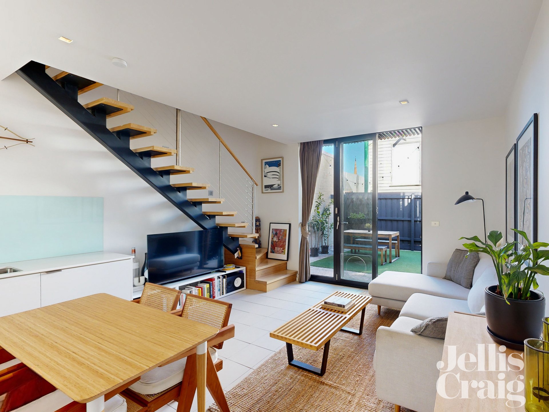 84 Coppin Street, Richmond image 2