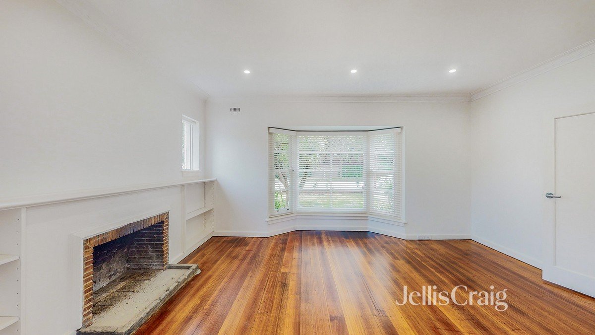 84 Elizabeth St, Kooyong image 1