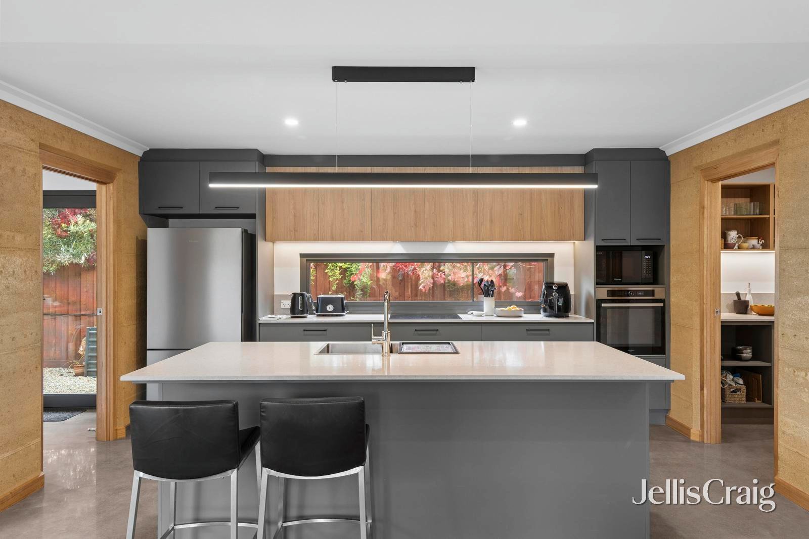 84 Farnsworth Street, Castlemaine image 8