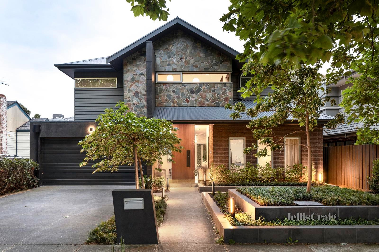 84 Fulham Road, Alphington image 1