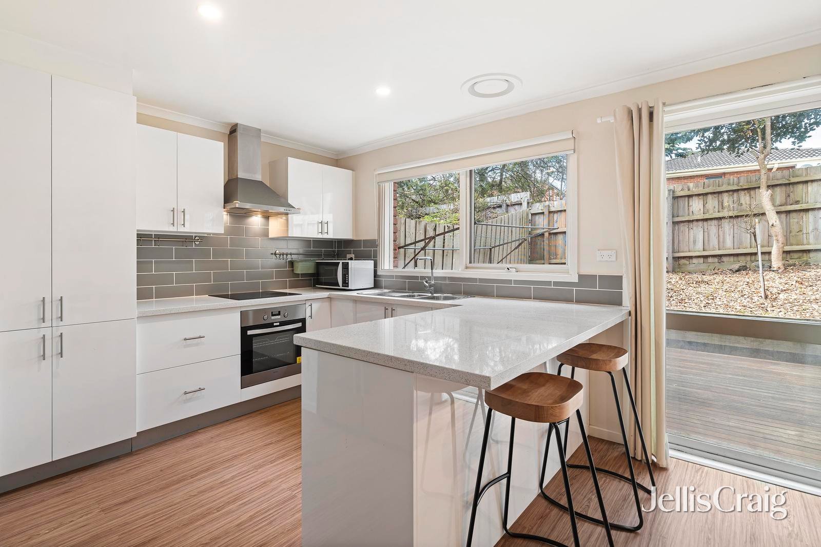 8/4 Illoura Avenue, Ringwood&nbsp;East image 3