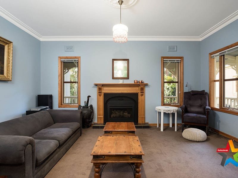 84 Inverness Road, Kalorama image 3