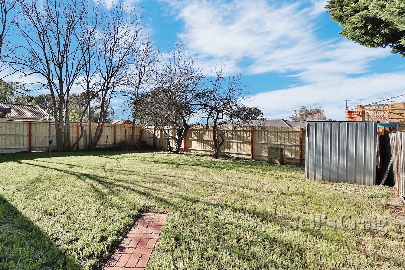 84 King Arthur Drive, Glen Waverley image 8