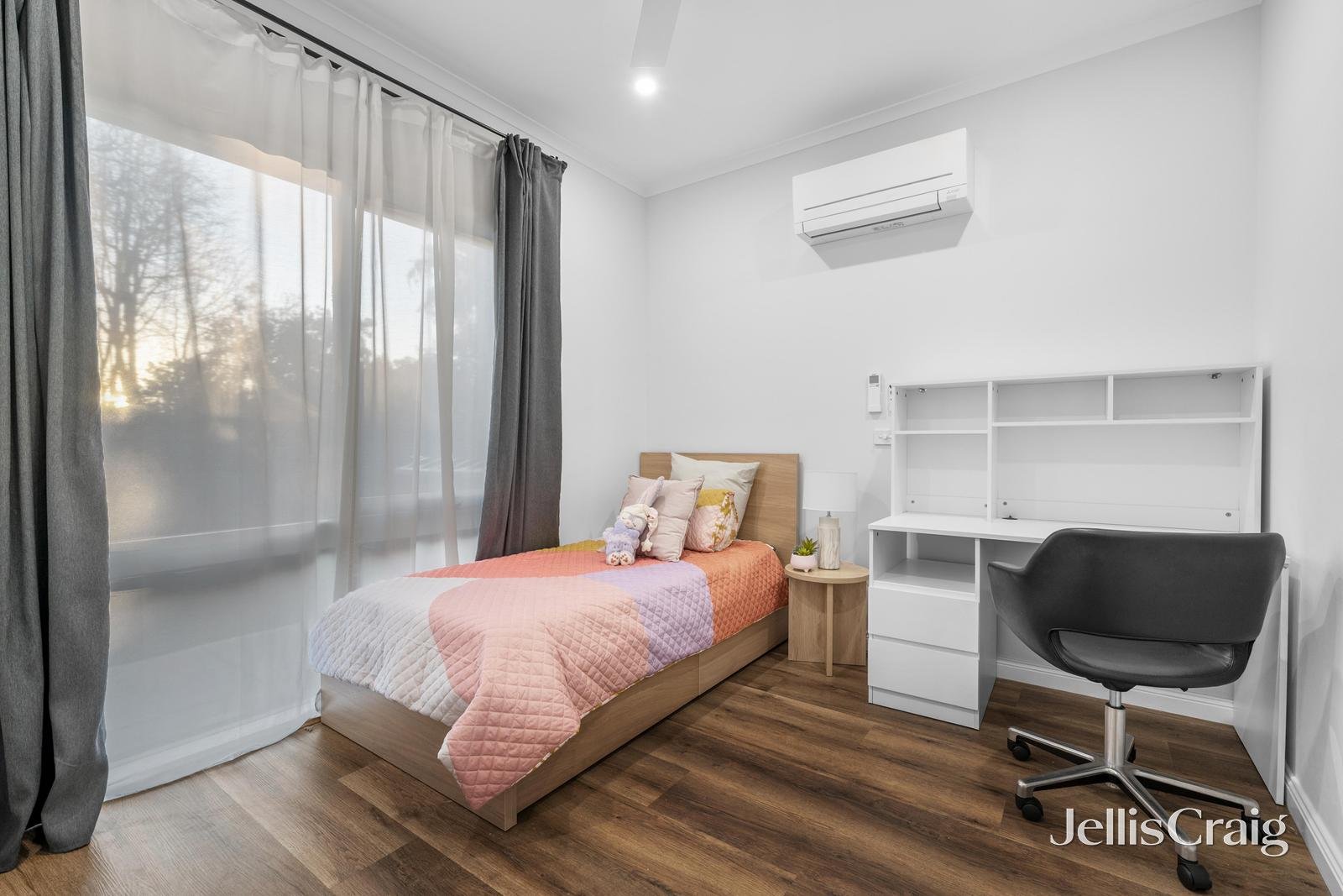 84 Laurel Grove South, Blackburn image 12