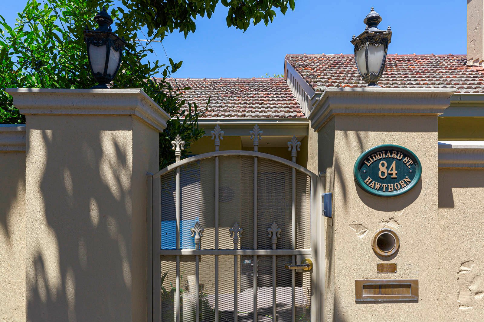 Property Gallery - Main Image