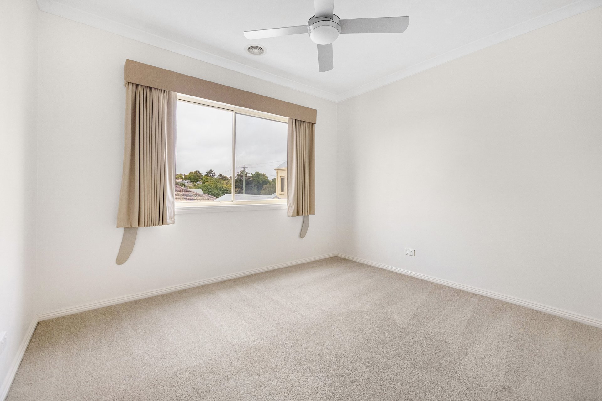 84 Macedon Street, Sunbury image 6