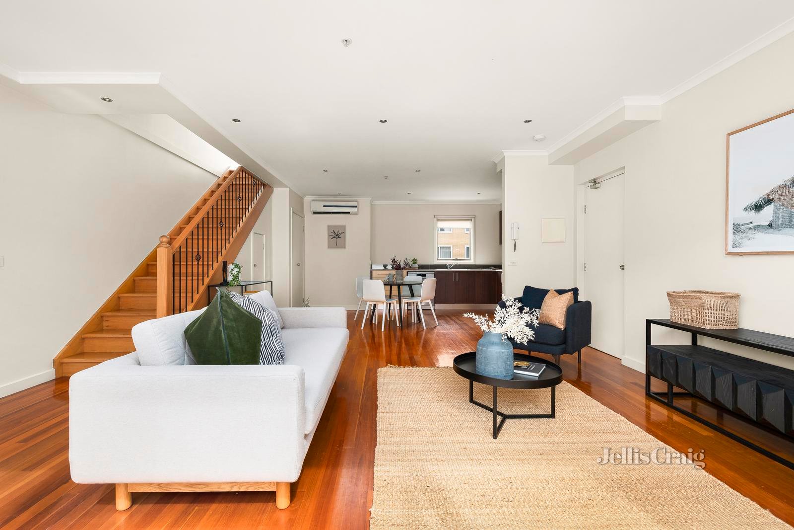 8/4 Mitchell Street, Brunswick image 4