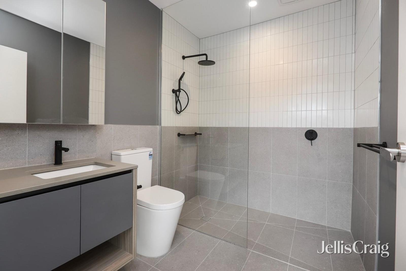 84 Phoenix Road, Altona&nbsp;North image 8