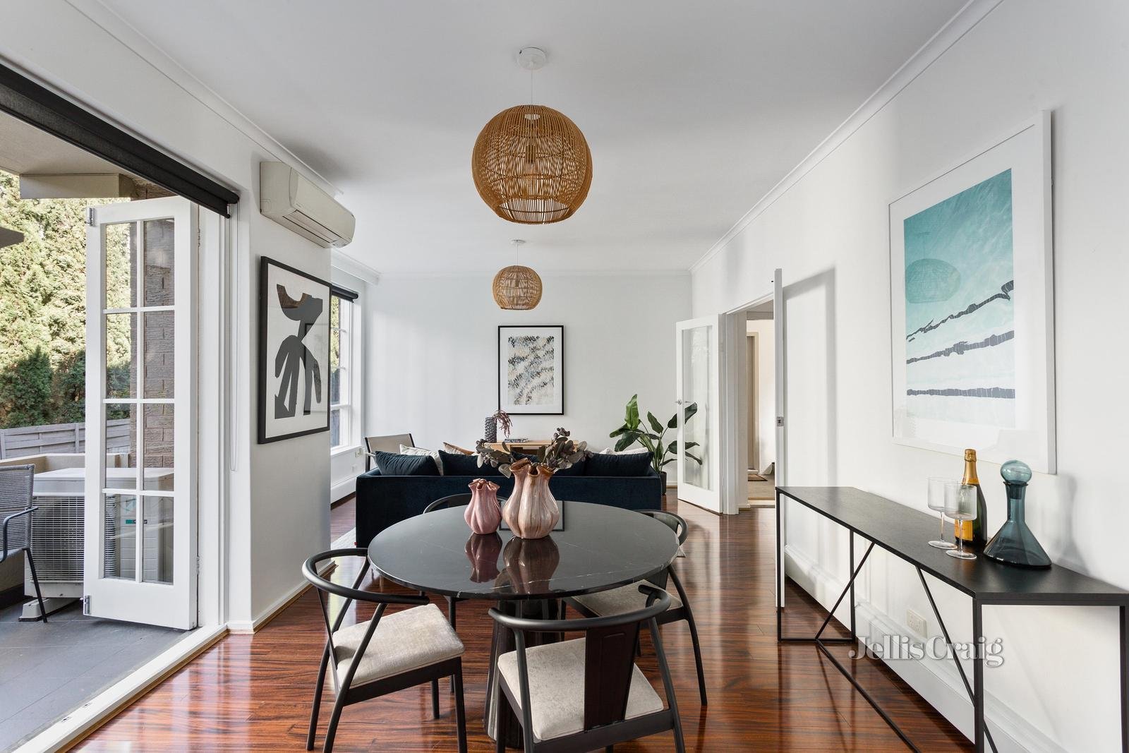 8/4 Rockley Road, South Yarra image 3