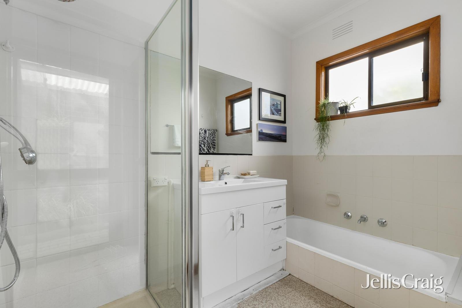 84 Stokes Street, Port Melbourne image 7