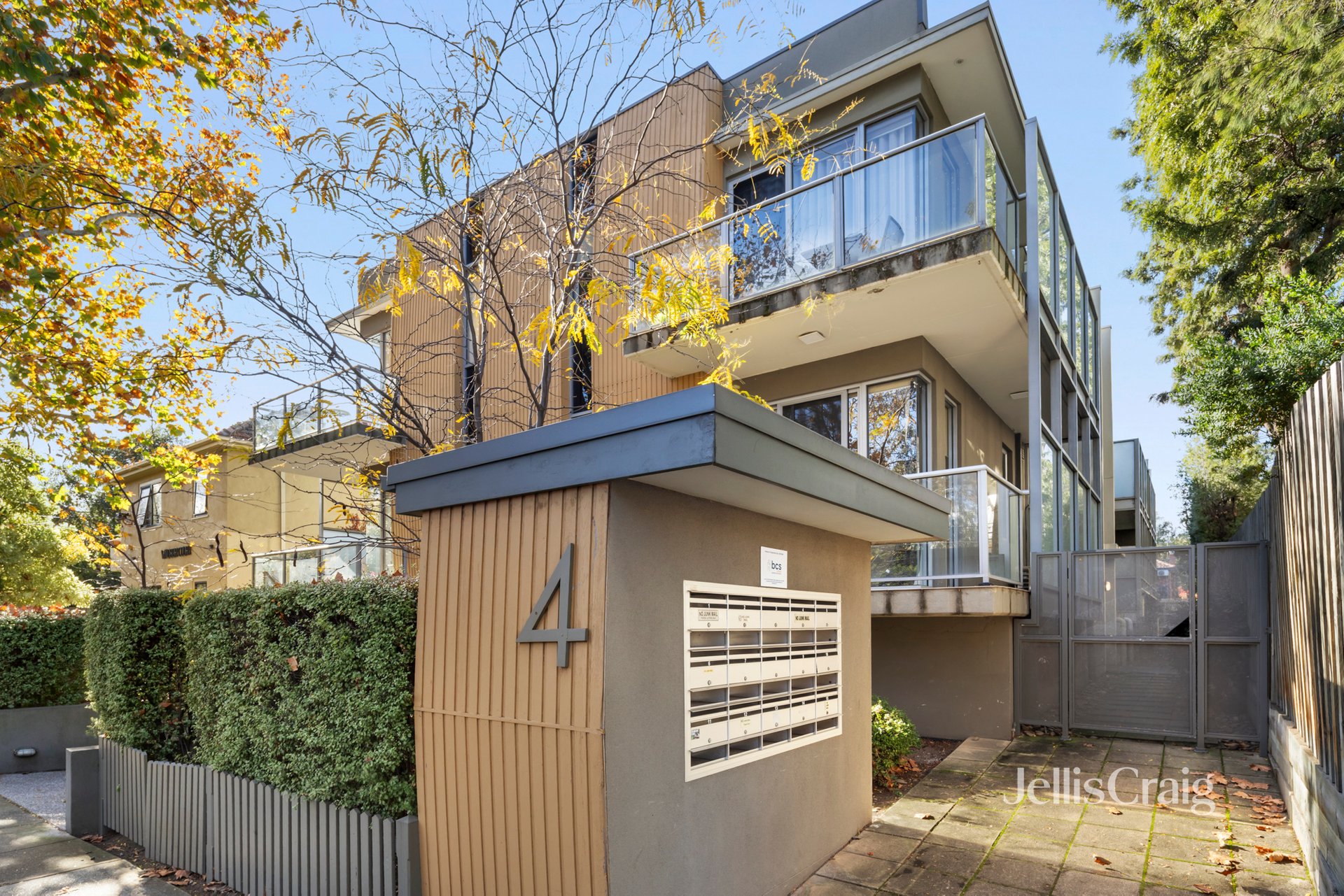 8/4 The Avenue, Windsor image 7
