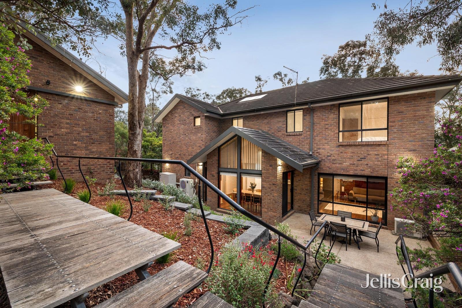 84 Warringah Crescent, Eltham&nbsp;North image 10