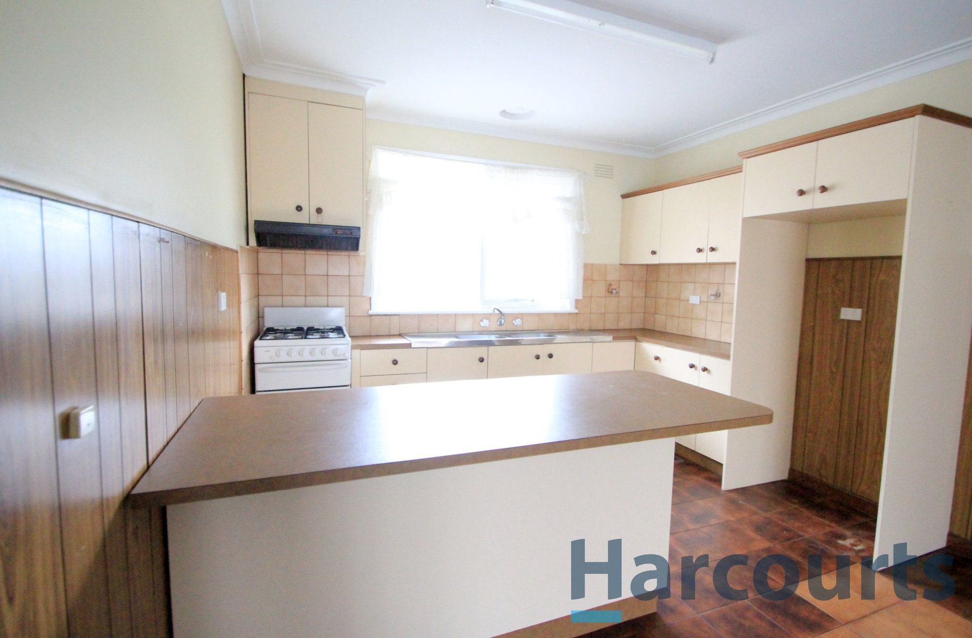 84 Wingara Avenue, Keilor East image 2