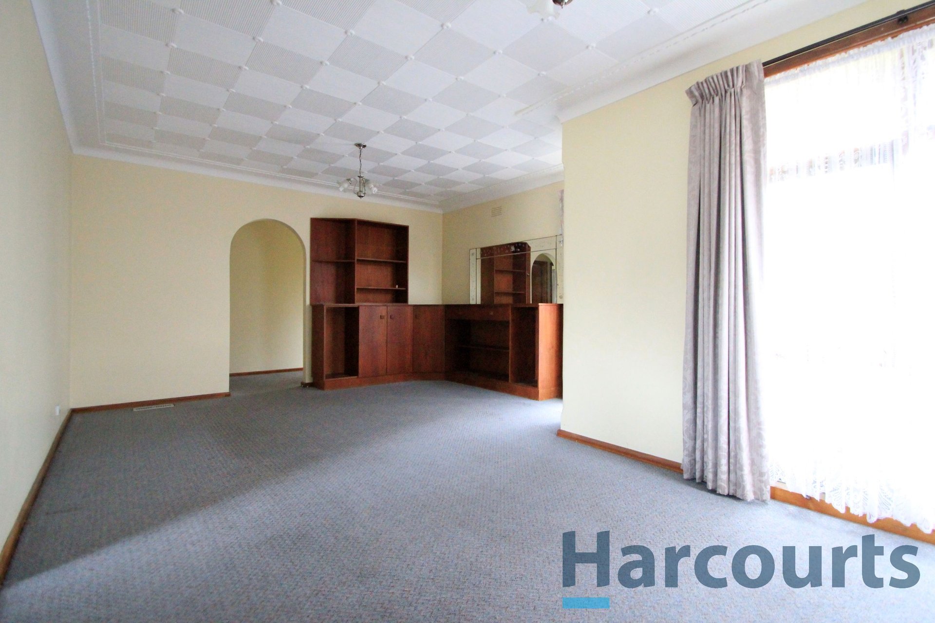 84 Wingara Avenue, Keilor East image 6
