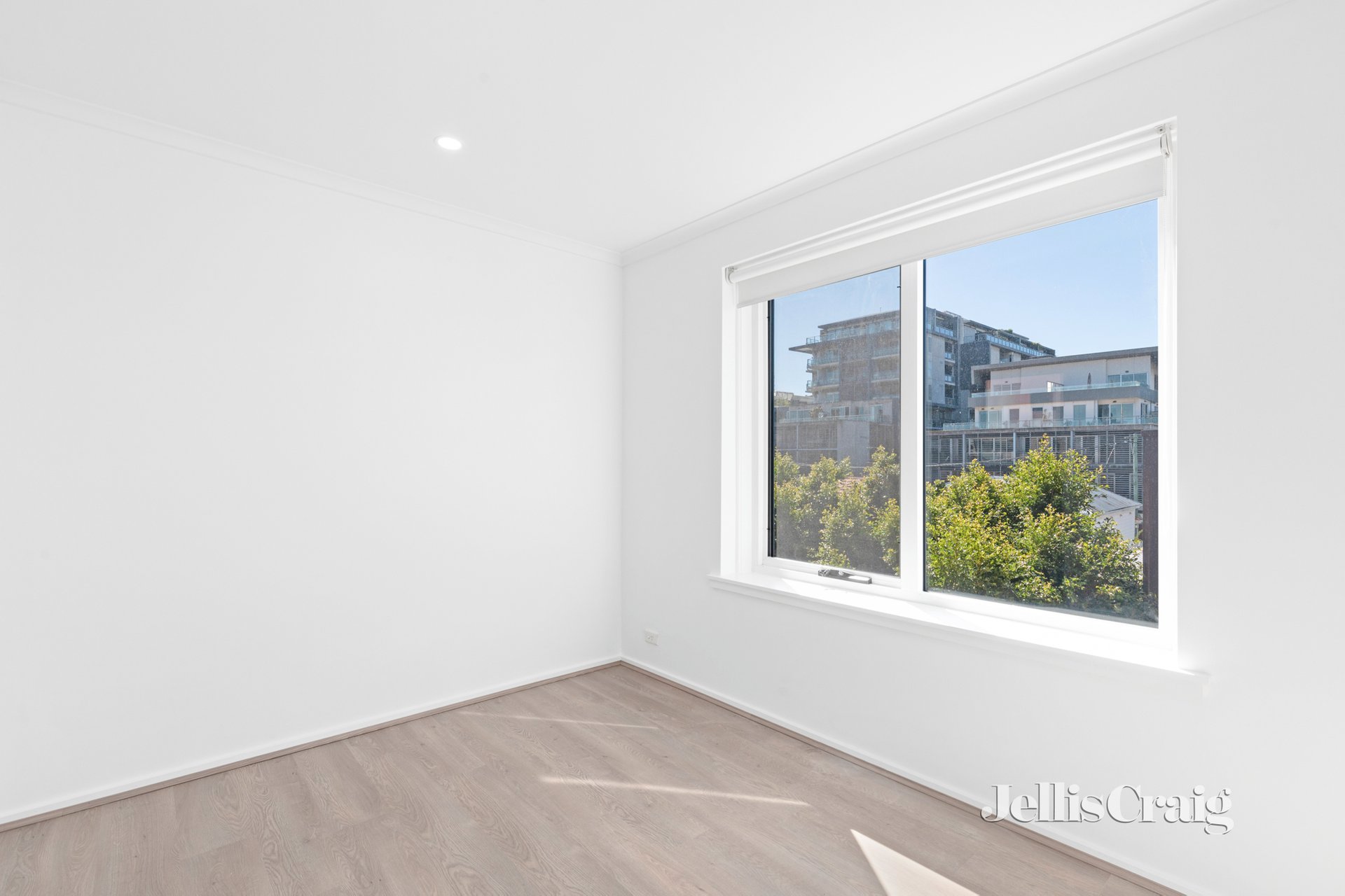 8/40-44 Lord Street, Richmond image 3